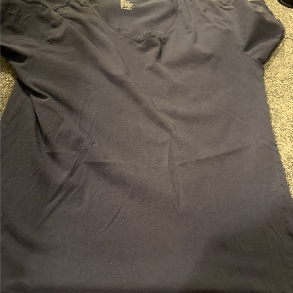 GAP Dark Gray Crew Neck T-Shirt
